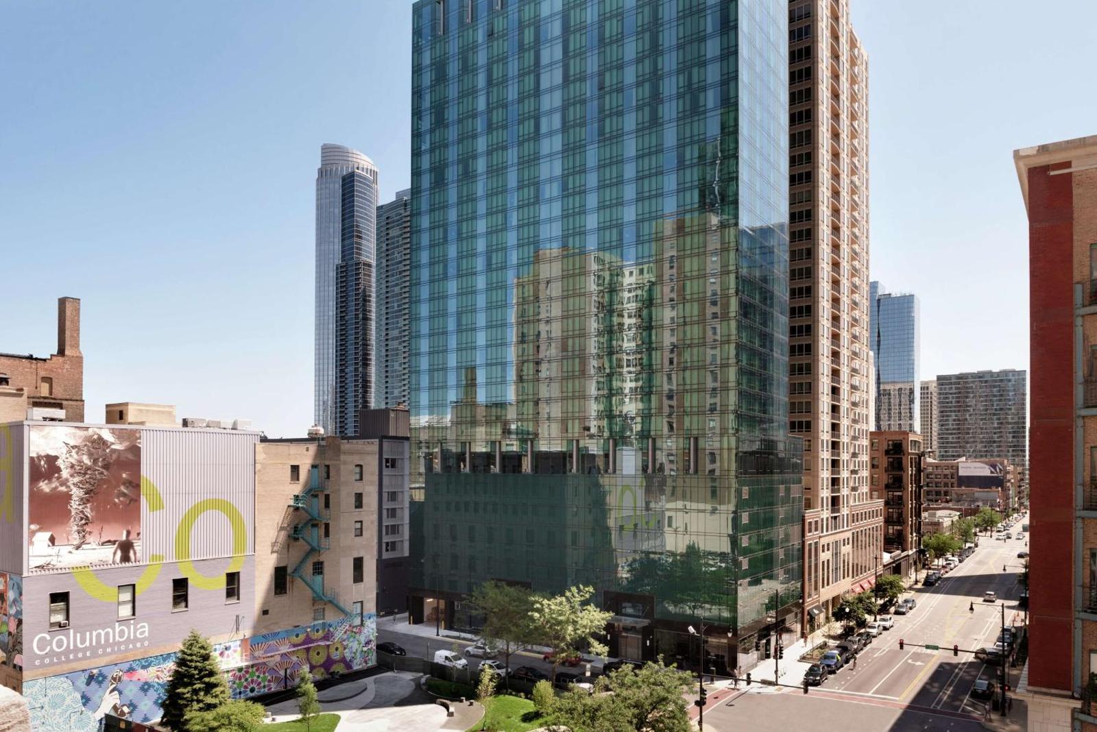 Hilton Garden Inn Chicago Downtown South Loop Main image 1